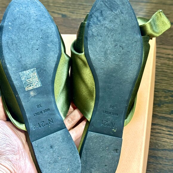N.21 Raso Knot Flat Embellished Slides In Green Satin - Picture 14 of 16
